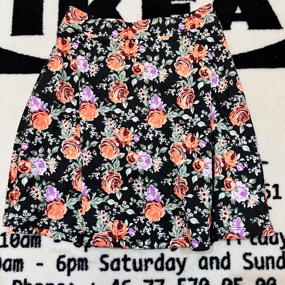 Divided Floral Pattern Stretchy Polyester Skirt - image 3